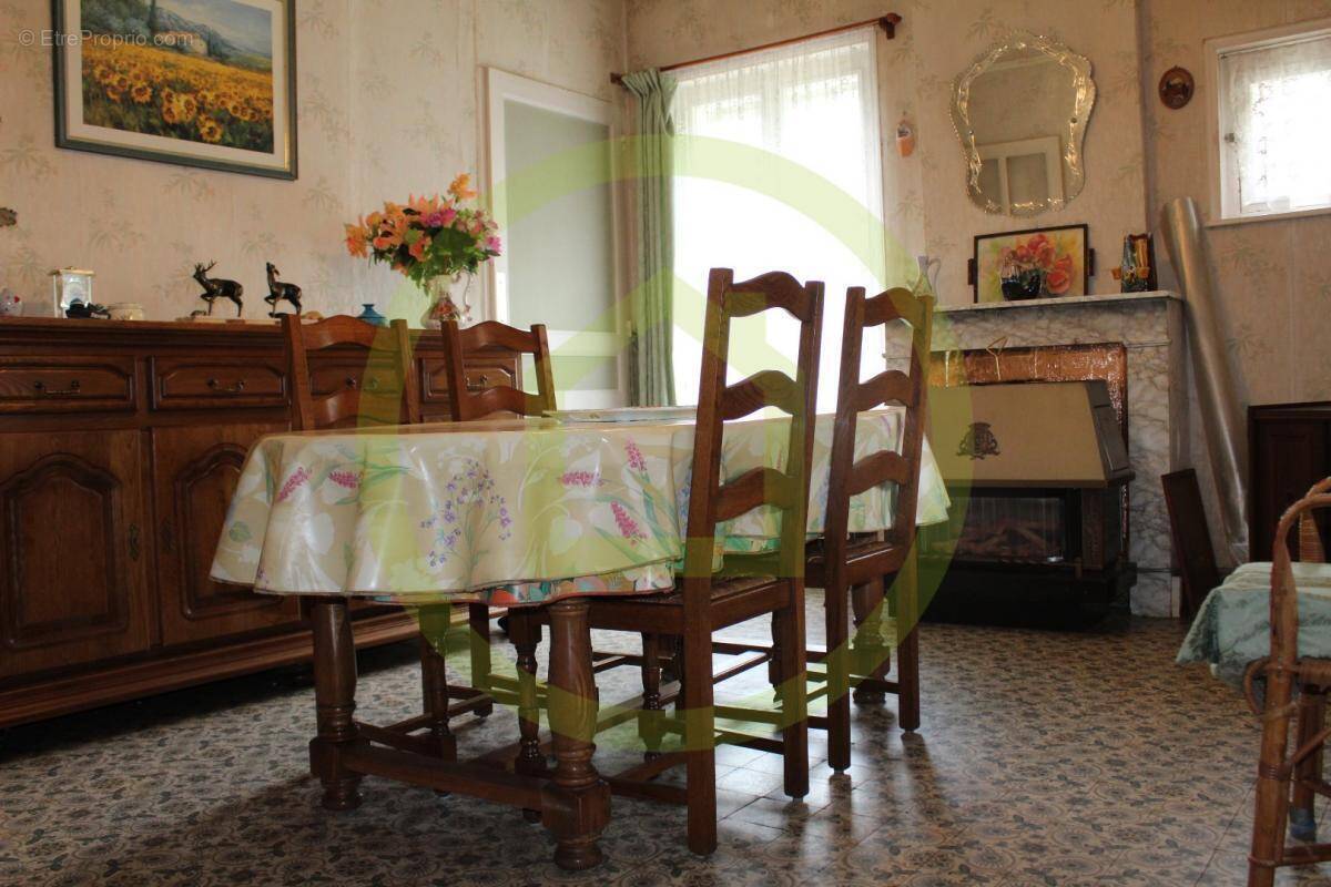 Maison à MARQUETTE-EN-OSTREVANT