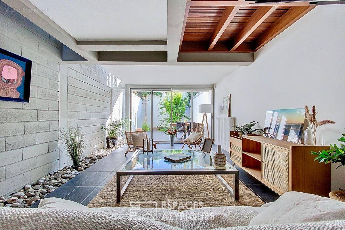 Appartement à BEGLES