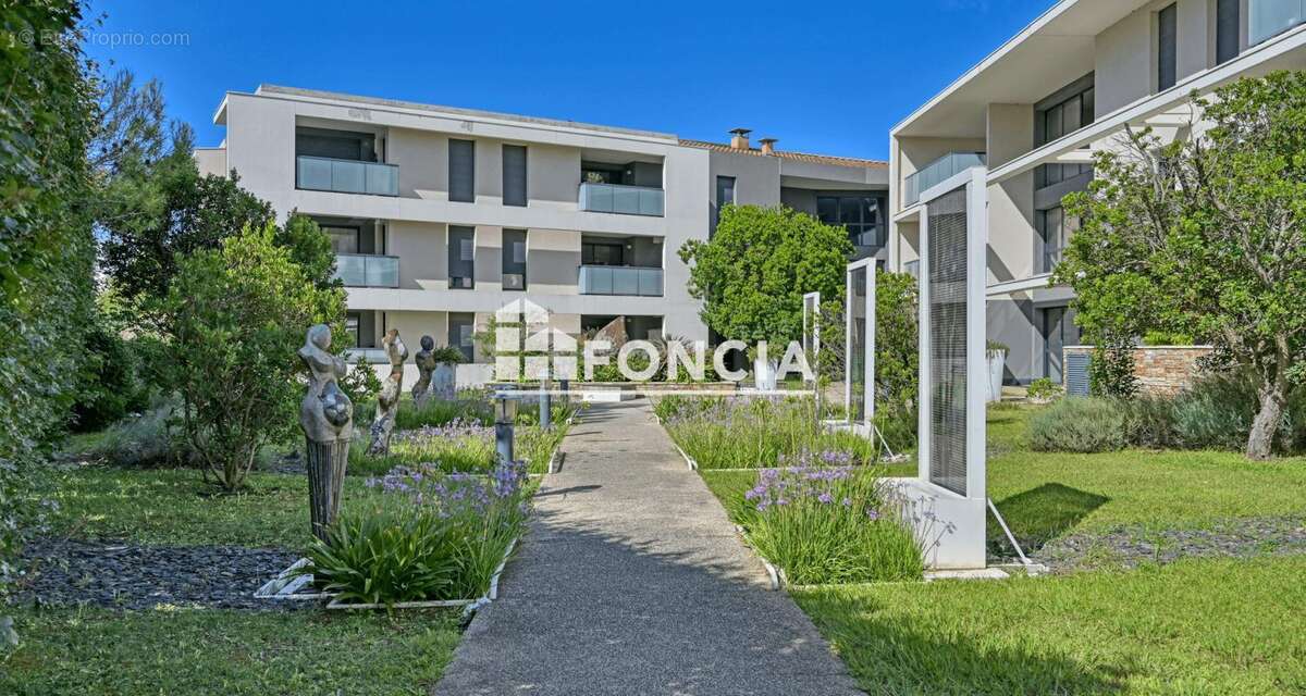 Appartement à LE CRES