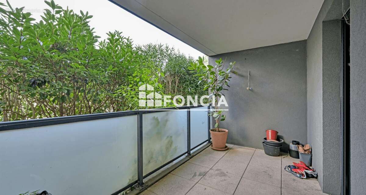 Appartement à LE CRES