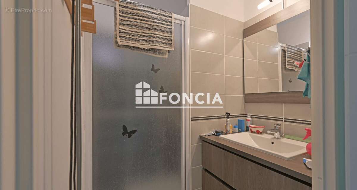 Appartement à LE CRES