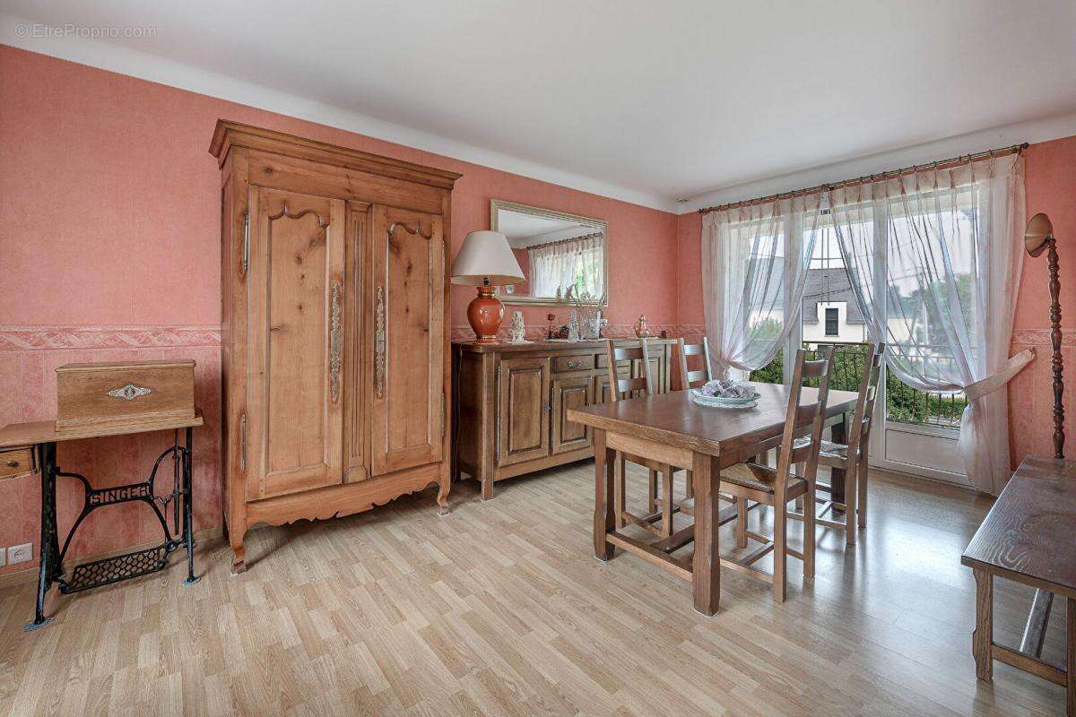 Maison à SAINT-LYPHARD