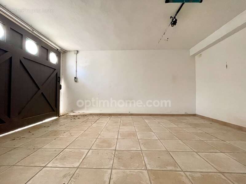 Maison à AIGUES-MORTES