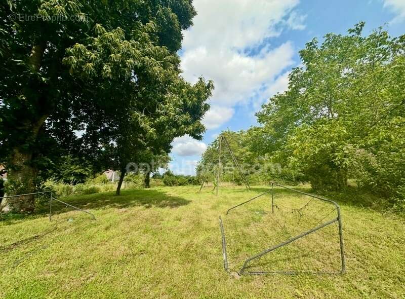 Maison à REBREUVIETTE