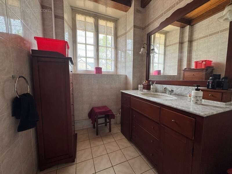 Maison à SAINT-ARNOULT-EN-YVELINES