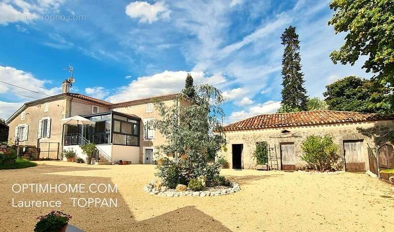 Maison à PENNE-D&#039;AGENAIS