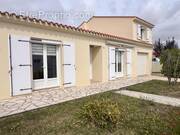 Maison à LE PERRIER