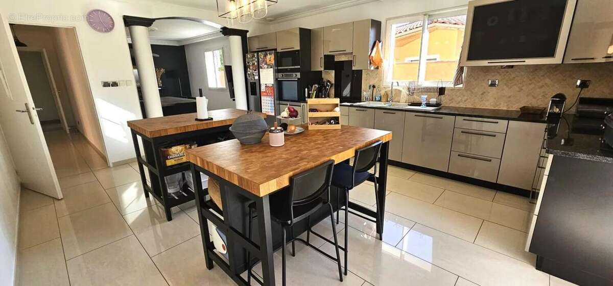 Maison à AMBERIEU-EN-BUGEY