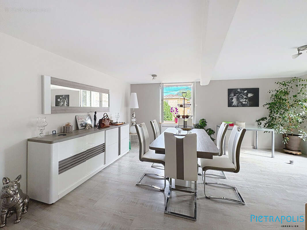 Maison à VILLEFRANCHE-SUR-SAONE