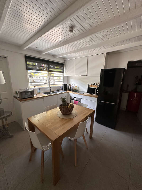 Maison à CAPESTERRE-BELLE-EAU