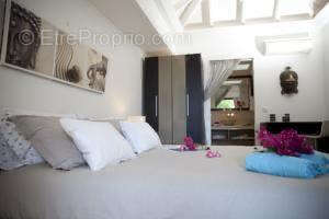 Maison à CAPESTERRE-BELLE-EAU