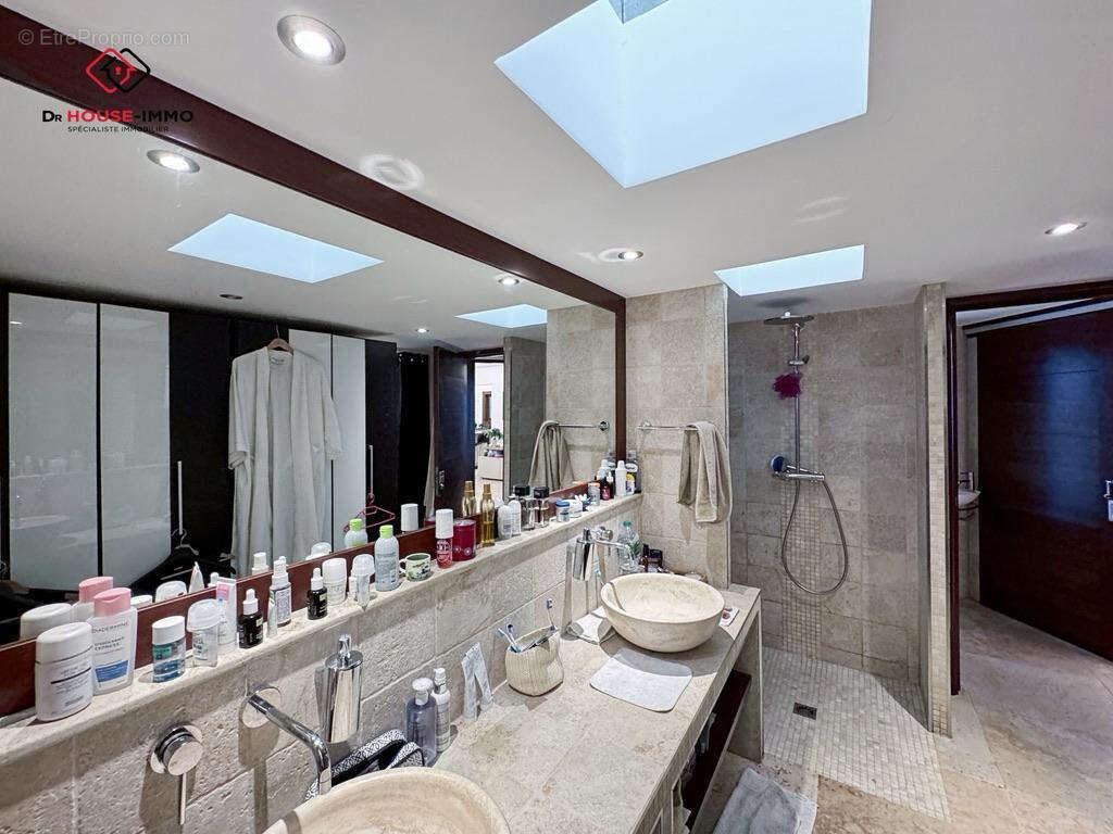 Maison à CAPESTERRE-BELLE-EAU