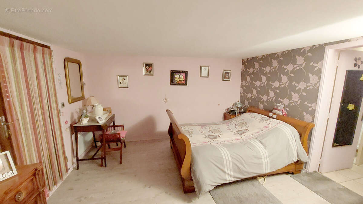 Maison à CLERMONT-FERRAND