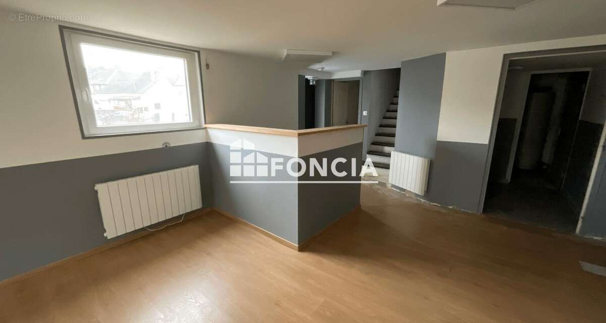 Maison à SILLE-LE-GUILLAUME