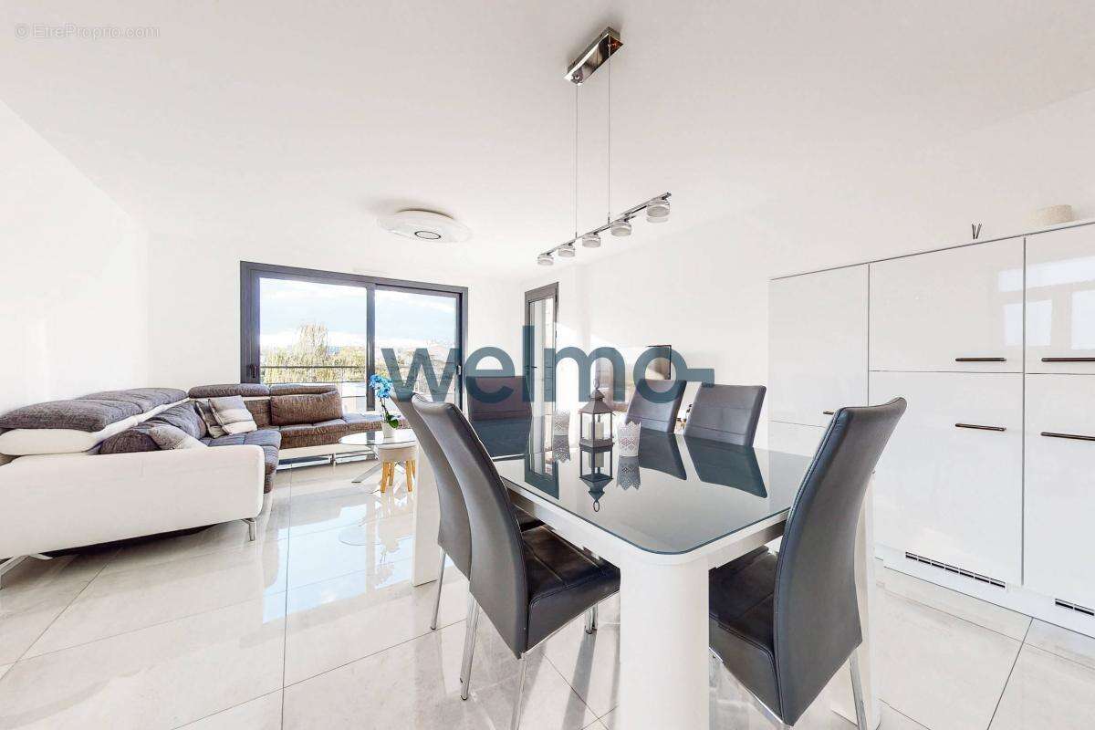 Appartement à VITRY-SUR-SEINE