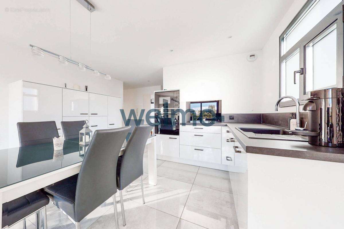 Appartement à VITRY-SUR-SEINE