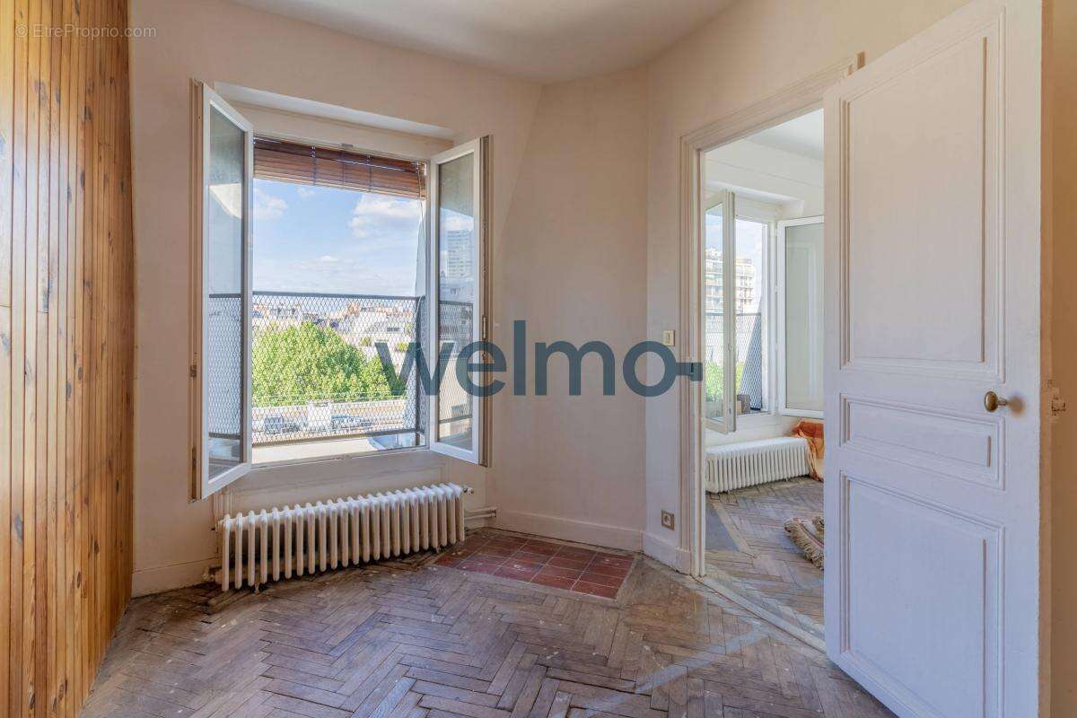 Appartement à PARIS-15E