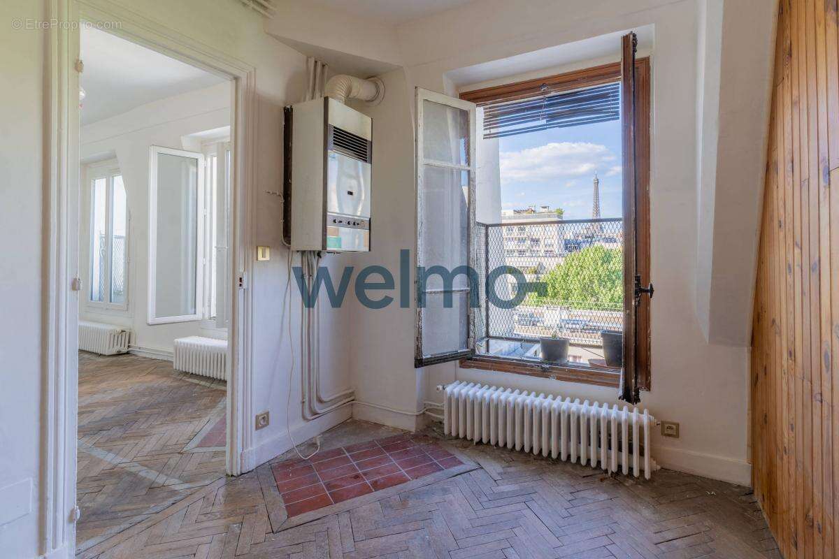 Appartement à PARIS-15E