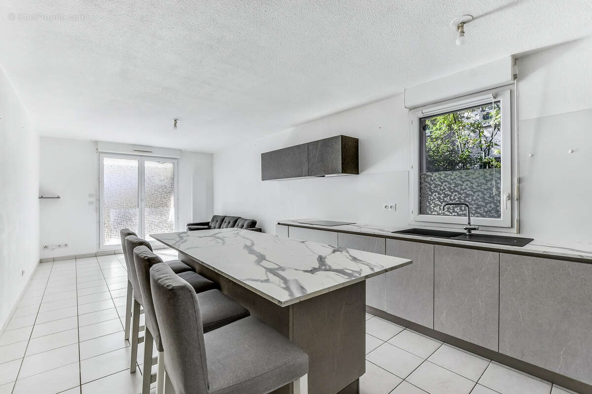 Appartement à RAMONVILLE-SAINT-AGNE