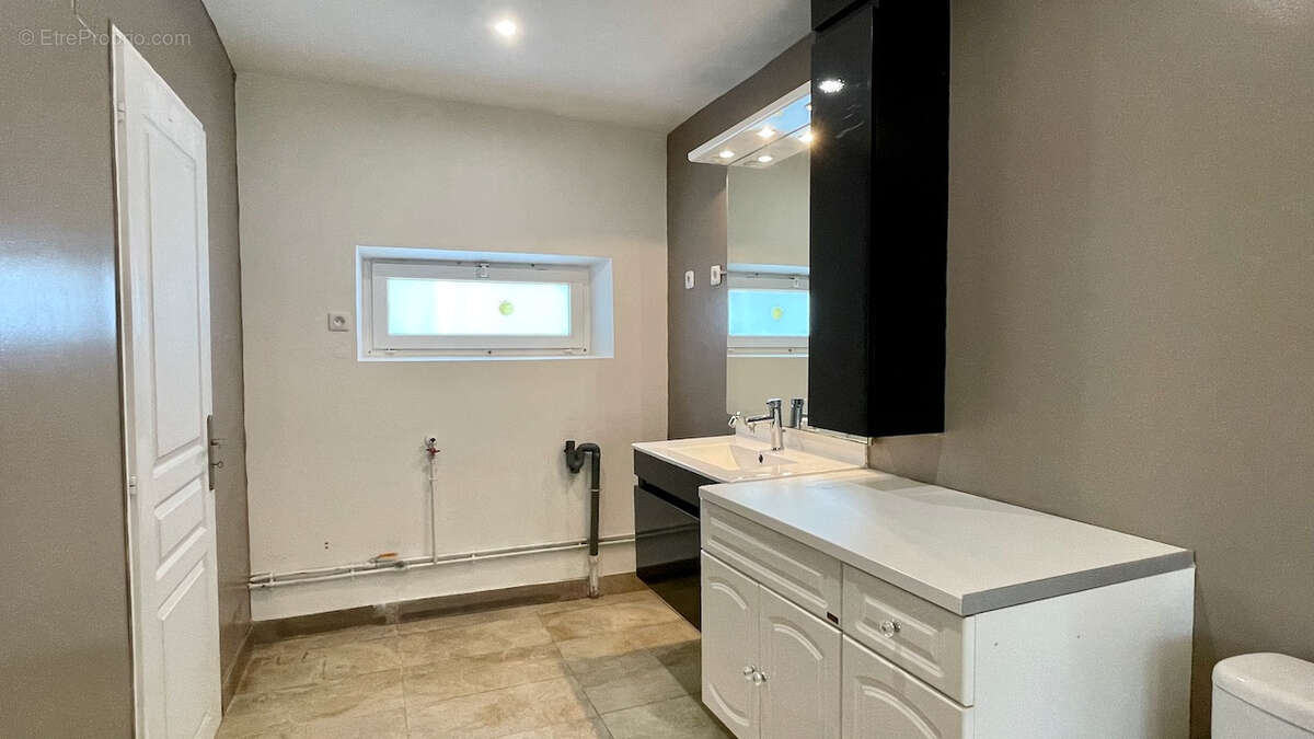 Maison à LE FIDELAIRE