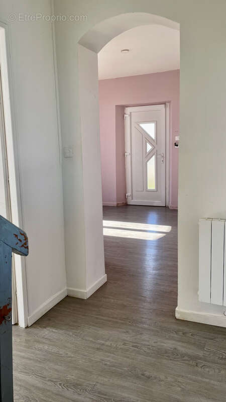 Maison à LE FIDELAIRE