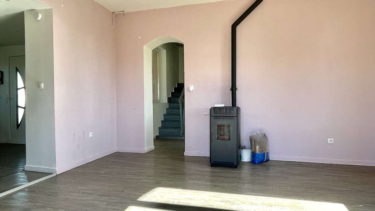 Maison à LE FIDELAIRE