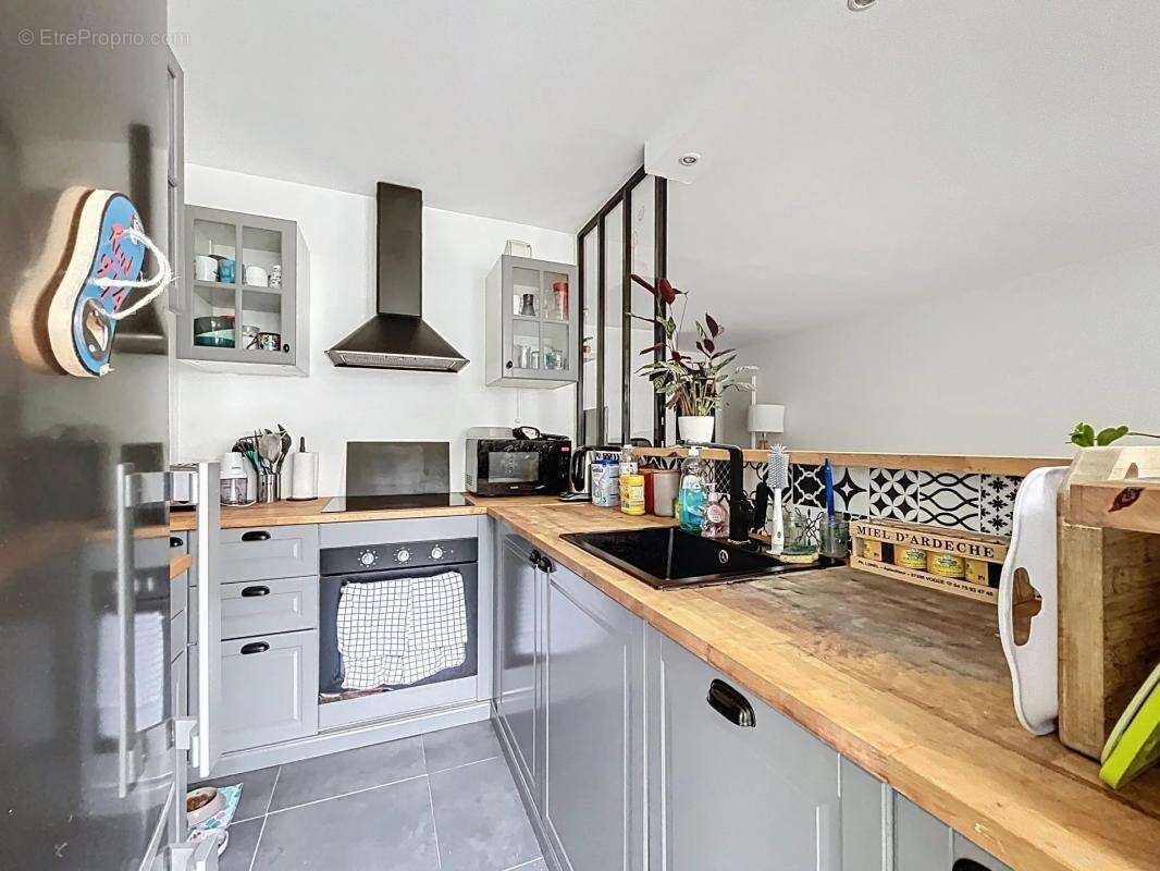 Appartement à MONTIGNY-LE-BRETONNEUX