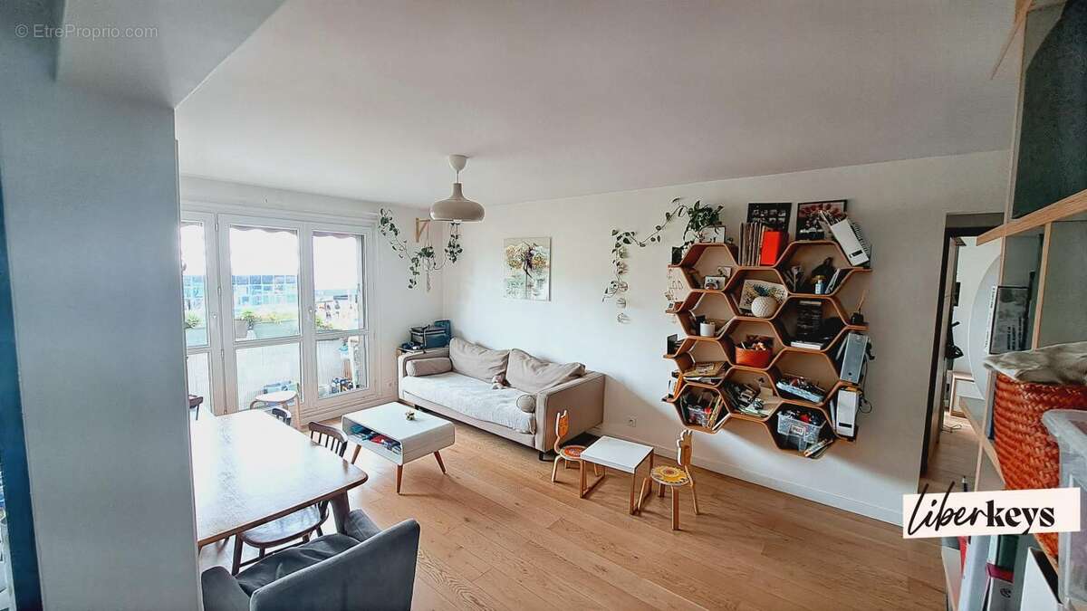 Appartement à FONTENAY-SOUS-BOIS