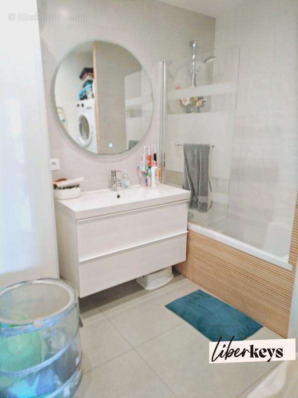 Appartement à FONTENAY-SOUS-BOIS