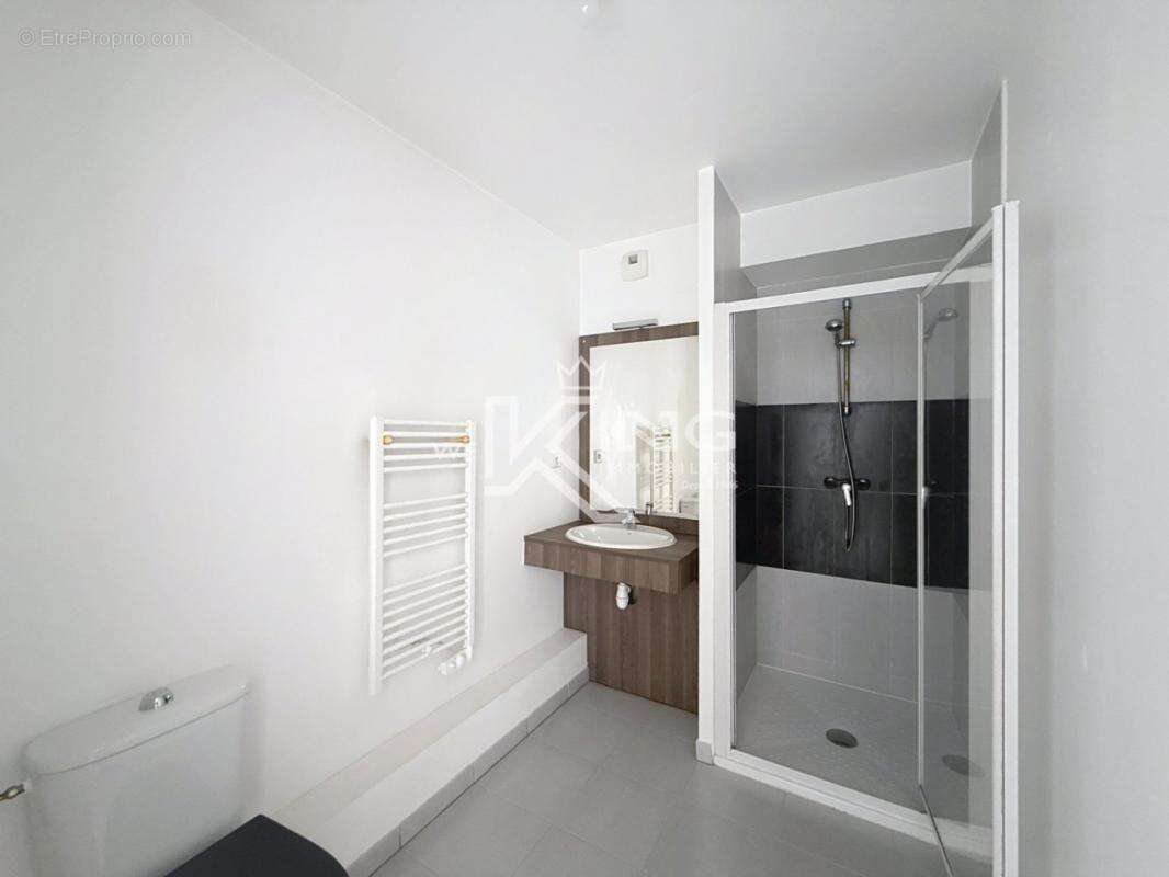 Appartement à PUGET-SUR-ARGENS