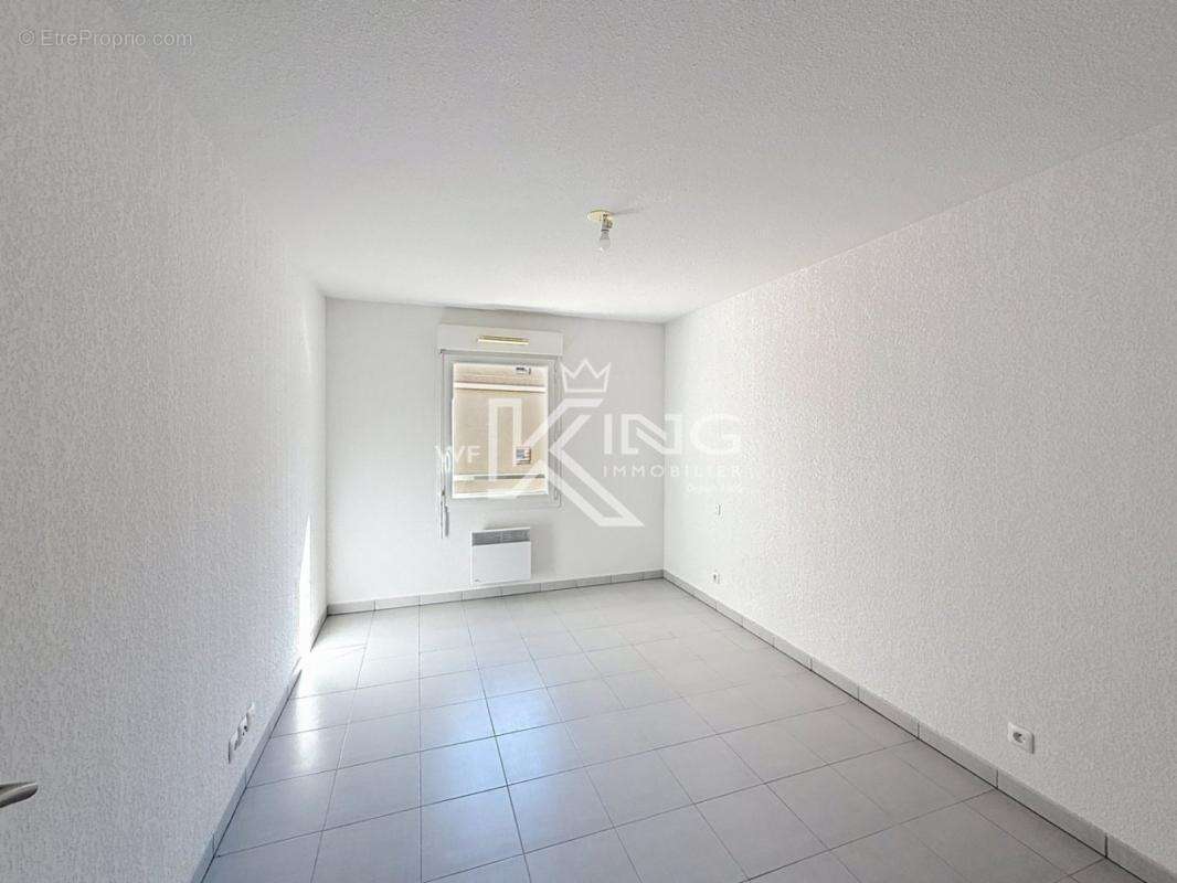 Appartement à PUGET-SUR-ARGENS