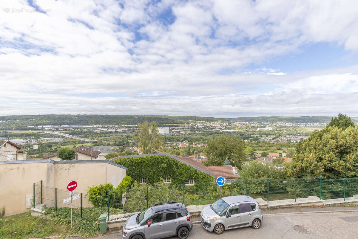 Maison à BOUXIERES-AUX-DAMES