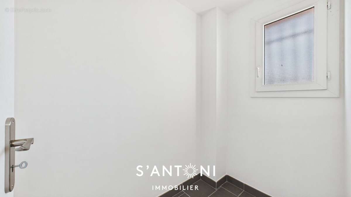 Maison à COLOMBIERS