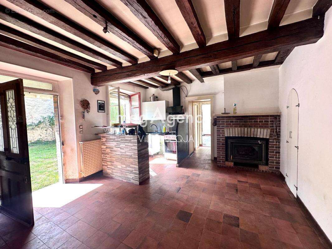 Maison à THEIL-SUR-VANNE