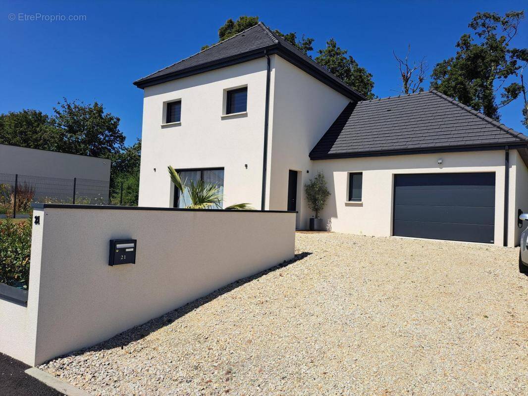 Maison à SAINT-PATERNE