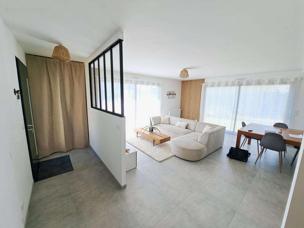 Maison à SAINT-PATERNE