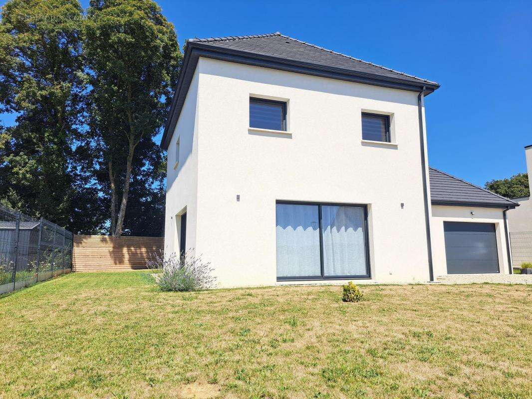 Maison à SAINT-PATERNE