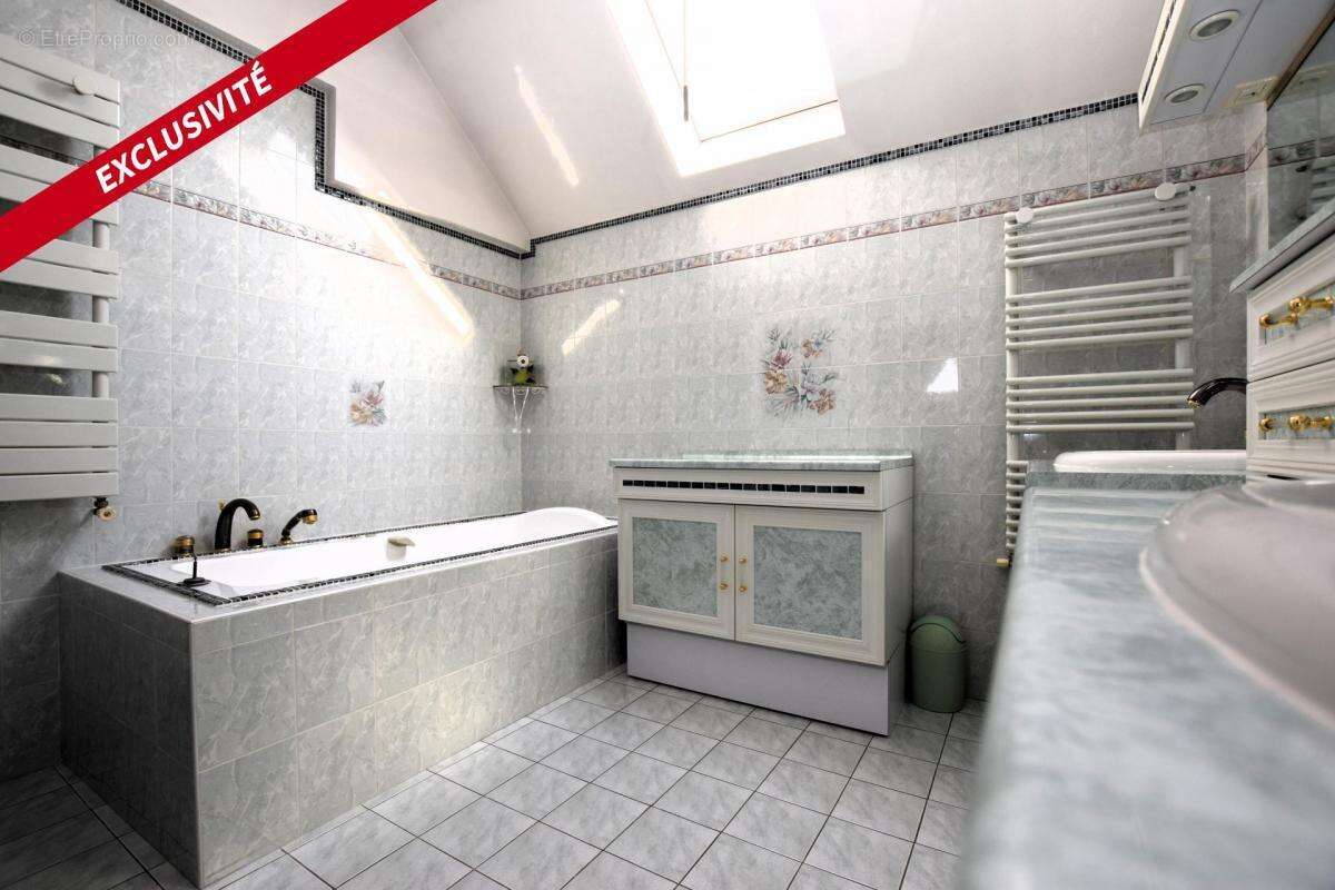 Maison à LES ALLUETS-LE-ROI