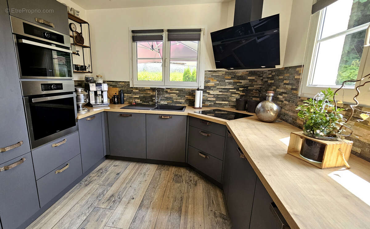 Maison à GRANGES-NARBOZ