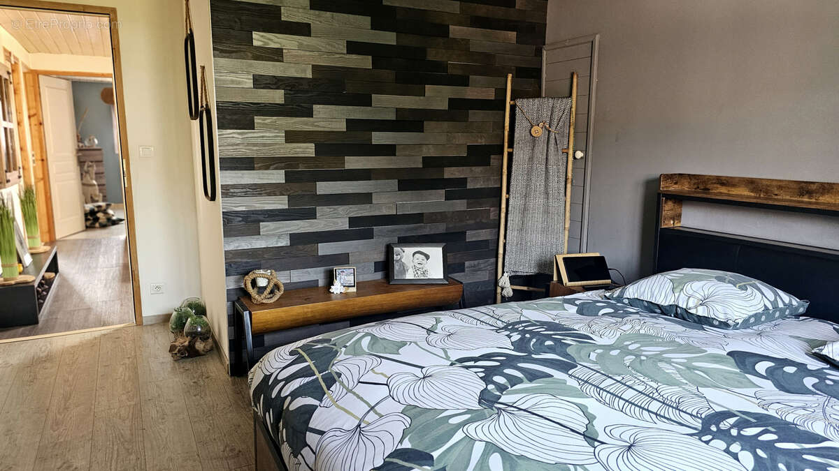 Maison à GRANGES-NARBOZ