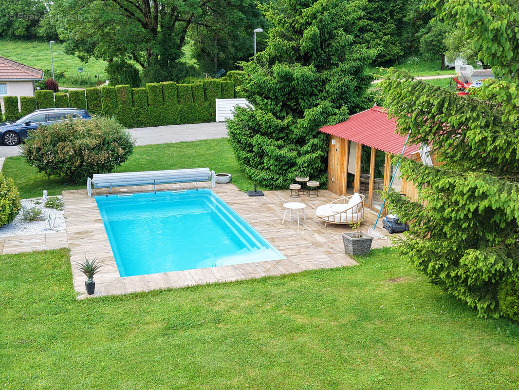 Maison à GRANGES-NARBOZ