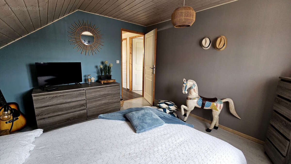 Maison à GRANGES-NARBOZ