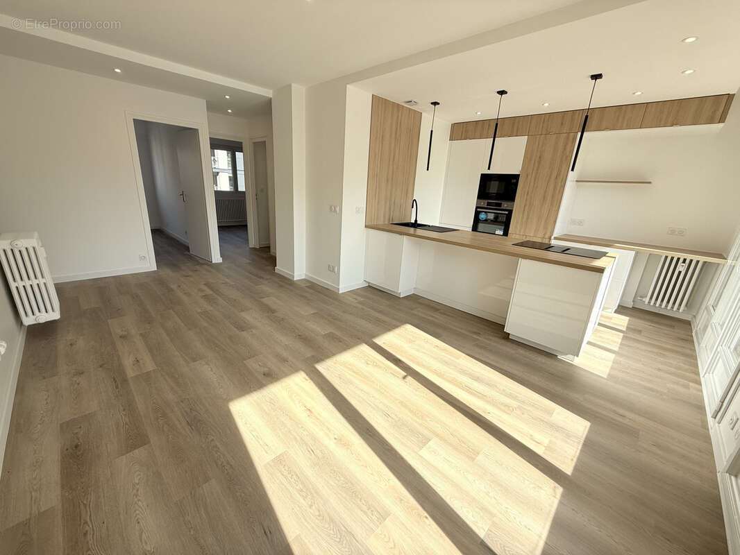 Appartement à AIX-LES-BAINS