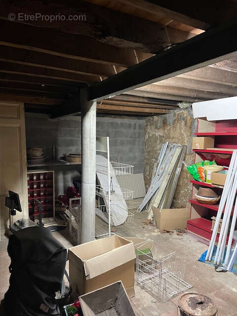 Commerce à CADAUJAC