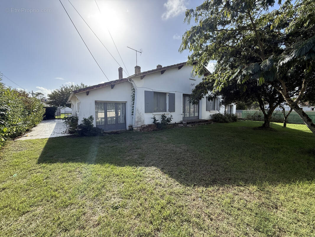 Maison à SAINT-PALAIS-SUR-MER