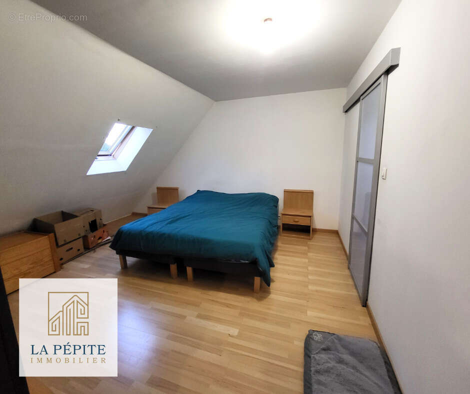 Maison à AULNOYE-AYMERIES