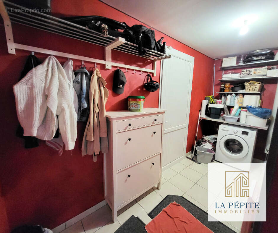 Maison à AULNOYE-AYMERIES