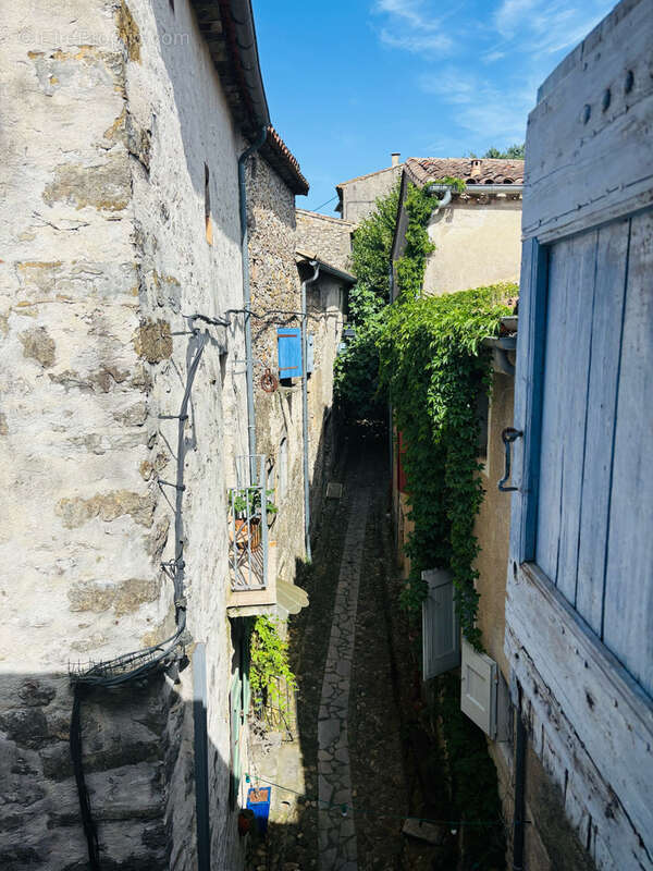 Maison à DURFORT-ET-SAINT-MARTIN-DE-SOSSENAC