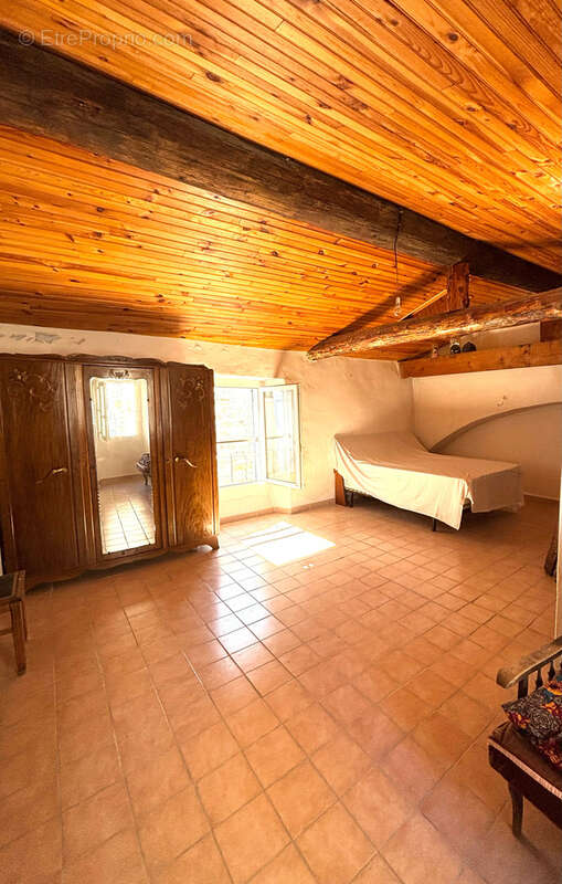 Maison à DURFORT-ET-SAINT-MARTIN-DE-SOSSENAC