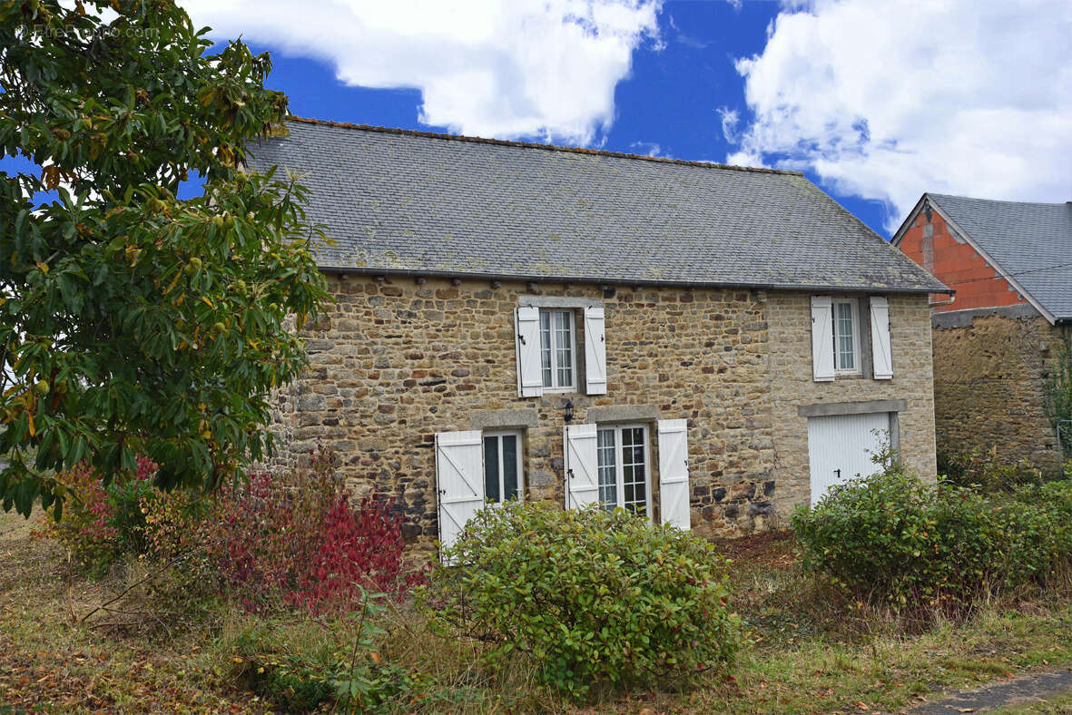 Maison à MERDRIGNAC